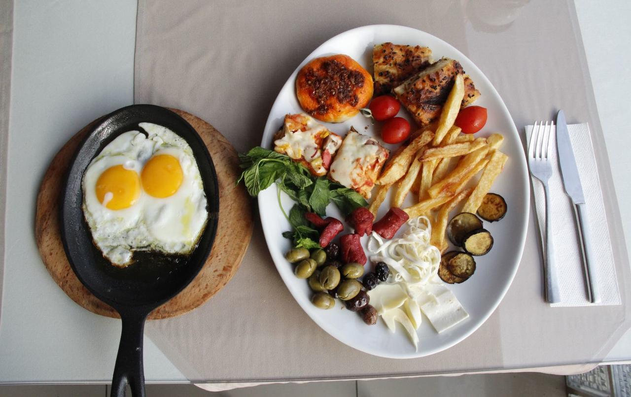 Hotel Tayfun 阿纳穆尔 外观 照片
