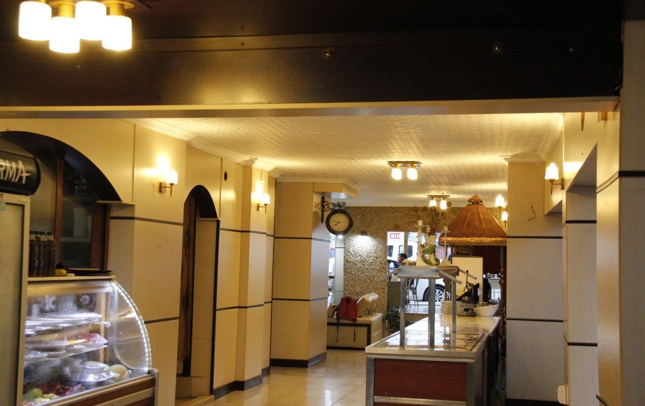 Hotel Tayfun 阿纳穆尔 外观 照片
