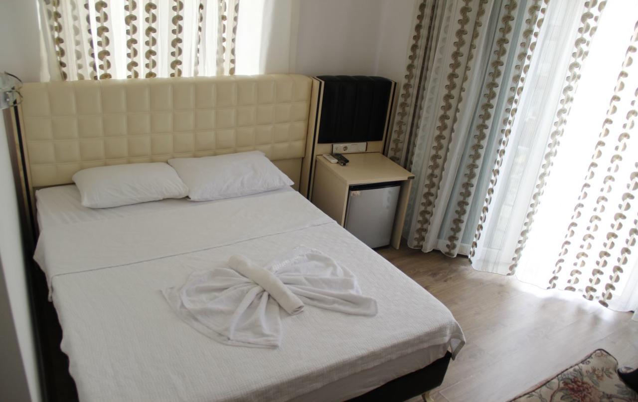 Hotel Tayfun 阿纳穆尔 外观 照片